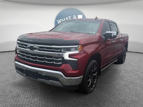 Used 2025 Chevrolet Silverado 1500 LTZ w/ Technology Package AWD/4WD image 8