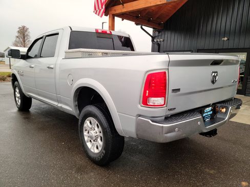 Used 2018 RAM 2500 Laramie image 6