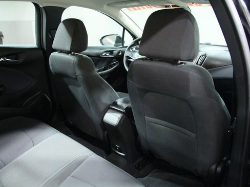 Used 2018 Chevrolet Cruze LT w/ Convenience Package FWD image 22