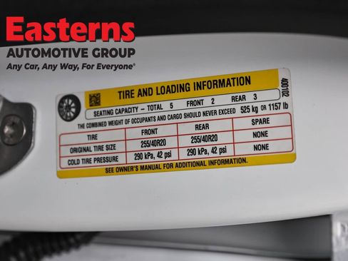 Used 2022 Tesla Model Y Long Range image 33