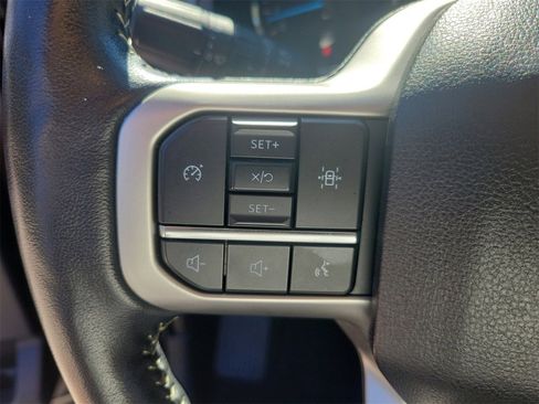 Used 2024 Ford Expedition XLT image 20