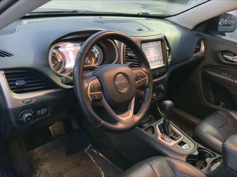 Used 2016 Jeep Cherokee Limited image 17