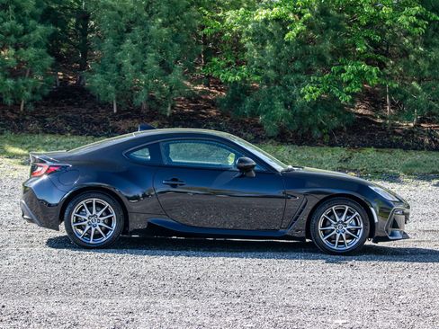 Used 2023 Subaru BRZ Premium RWD image 10
