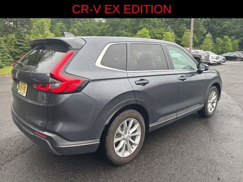 Used 2025 Honda CR-V EX image 4