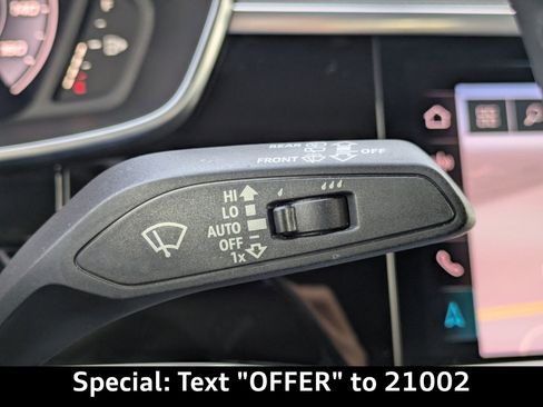 Used 2020 Audi Q3 2.0T Premium Plus w/ Premium Plus Package image 32