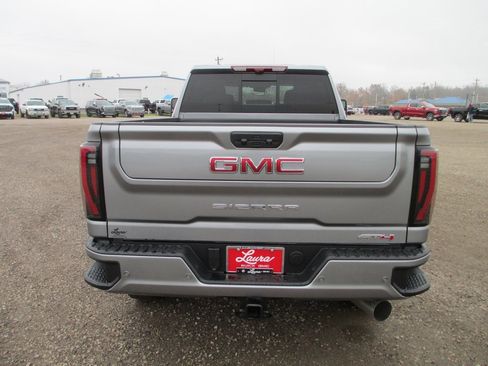 New 2026 GMC Sierra 2500 AT4 w/ AT4 Premium Plus Package image 6