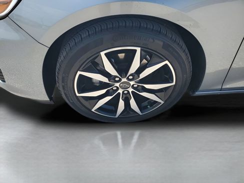 Used 2025 Chevrolet Malibu RS image 17