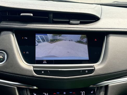 Used 2022 Cadillac XT5 Premium Luxury AWD/4WD image 19