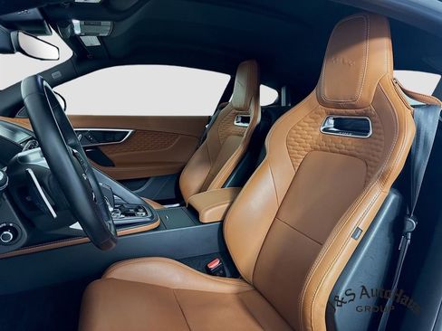 Used 2021 Jaguar F-TYPE Coupe image 11