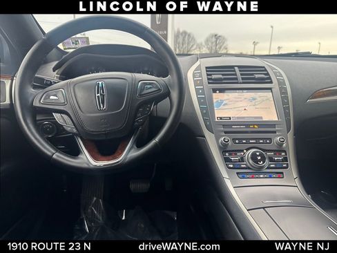 Used 2019 Lincoln MKZ Reserve image 24