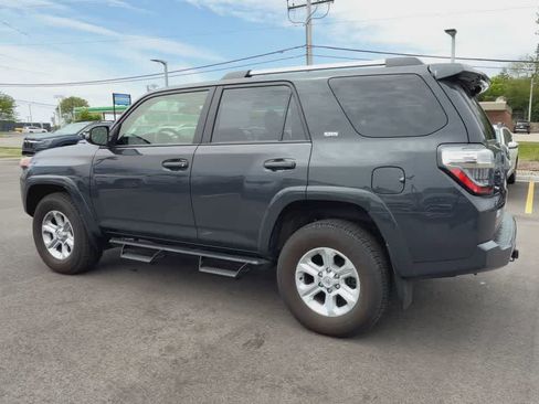 Used 2024 Toyota 4Runner SR5 Premium w/ Moonroof Package AWD/4WD image 6
