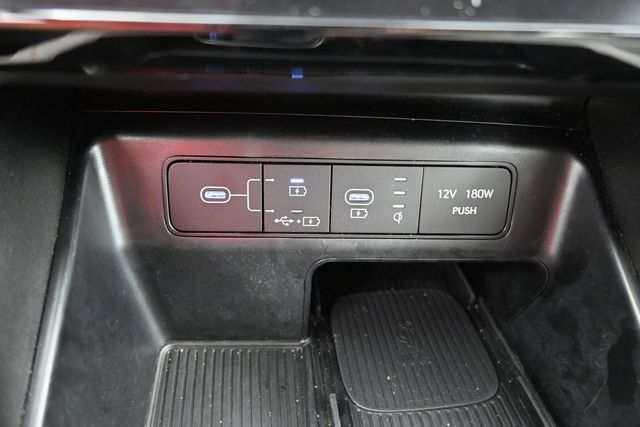 Used 2025 Hyundai Tucson SEL AWD/4WD image 23