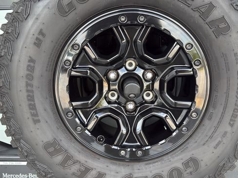 Used 2023 Ford Bronco Wildtrak AWD/4WD image 40