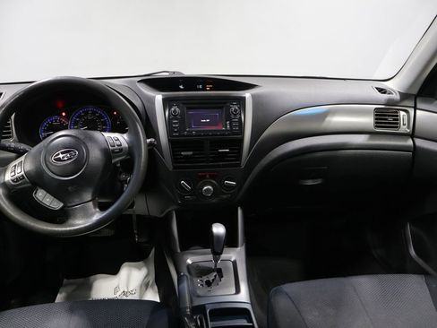 Used 2013 Subaru Forester 2.5X Premium w/ All-Weather Plus Pkg AWD/4WD image 17