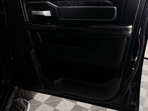 Used 2024 RAM 2500 Big Horn w/ Bed Utility Group image 31