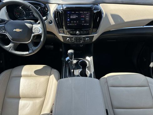 Certified 2023 Chevrolet Traverse LT w/ LT Premium Package AWD/4WD image 14