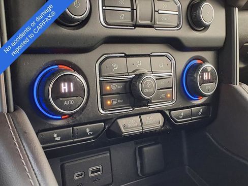 Used 2022 Chevrolet Tahoe LT w/ Luxury Package image 26