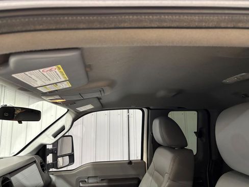 Used 2013 Ford F250 XL w/ Skid Plate Pkg image 15