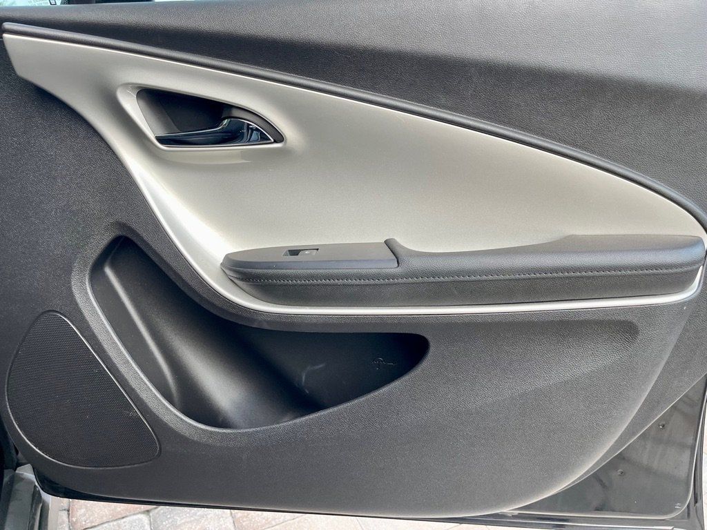 Used 2013 Chevrolet Volt FWD image 53