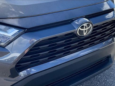 Used 2024 Toyota RAV4 XLE FWD image 48
