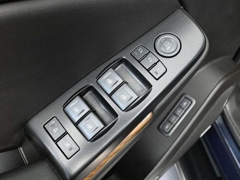 Used 2020 GMC Yukon Denali w/ Denali Ultimate Package AWD/4WD image 22