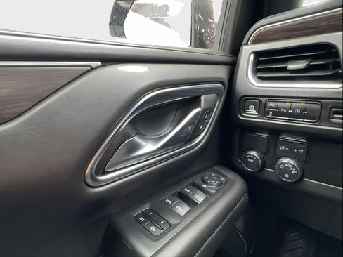 Used 2024 Chevrolet Tahoe LT RWD image 50