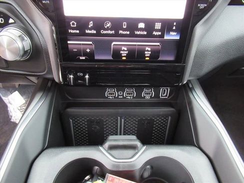 New 2026 RAM 1500 Laramie w/ Night Edition image 28