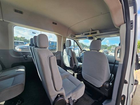 Used 2016 Ford Transit 350 XLT RWD image 8