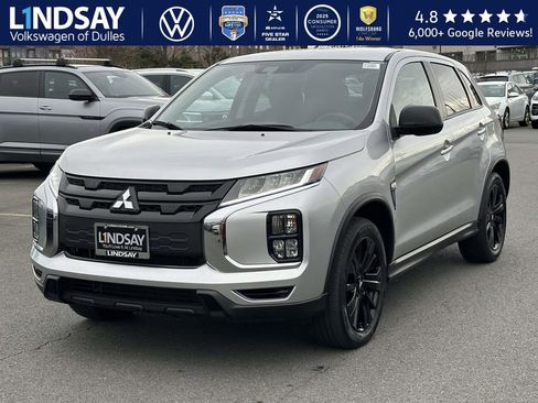 Used 2022 Mitsubishi Outlander Sport LE image 3