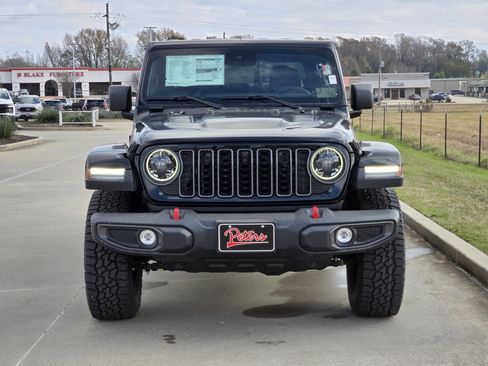 New 2025 Jeep Gladiator Rubicon w/ Convenience Group image 2