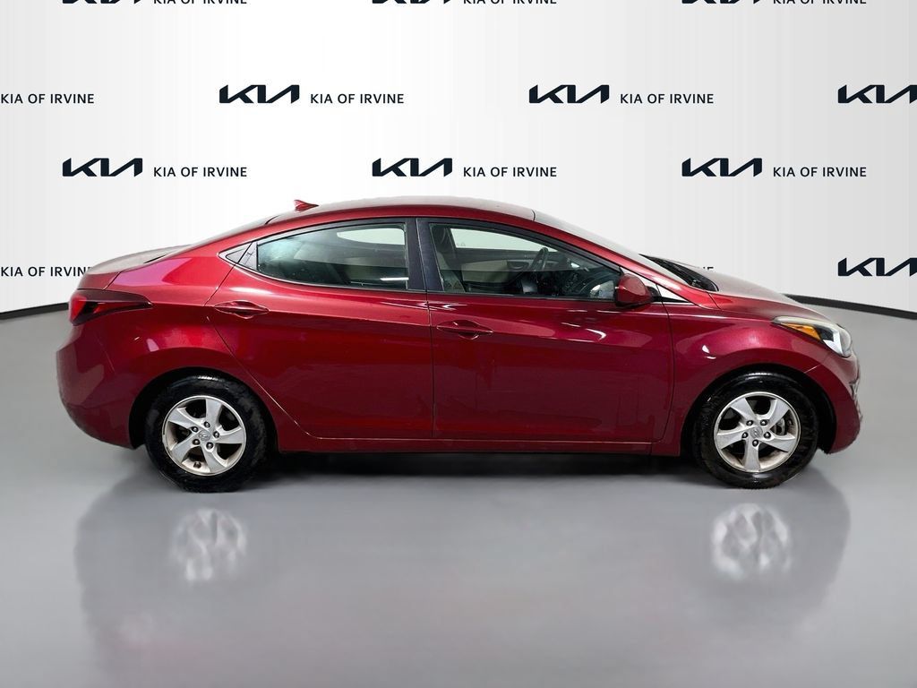 Used 2014 Hyundai Elantra SE FWD image 9