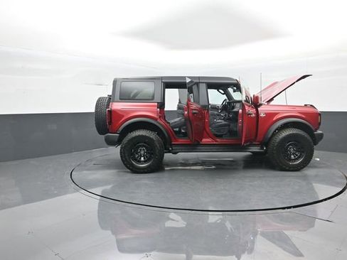 New 2026 Ford Bronco Outer Banks image 8