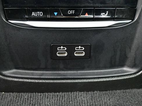 Used 2024 BMW 330i Sedan RWD image 18