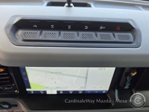 Used 2023 Ford Bronco Badlands image 17