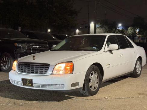 Used 2005 Cadillac De Ville Sedan image 1