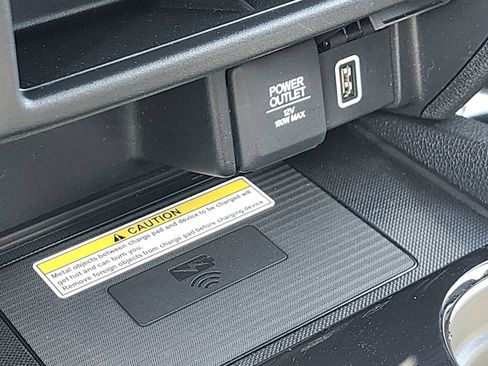 Used 2022 Honda Ridgeline Black Edition image 34