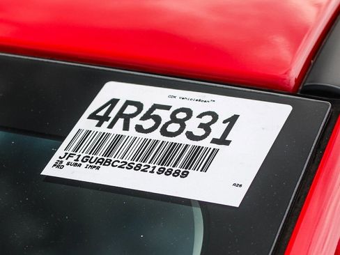 Certified 2025 Subaru Impreza 2.0i image 27