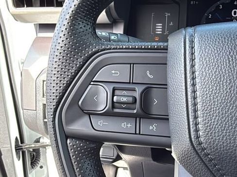Used 2025 Toyota Tacoma SR5 image 21