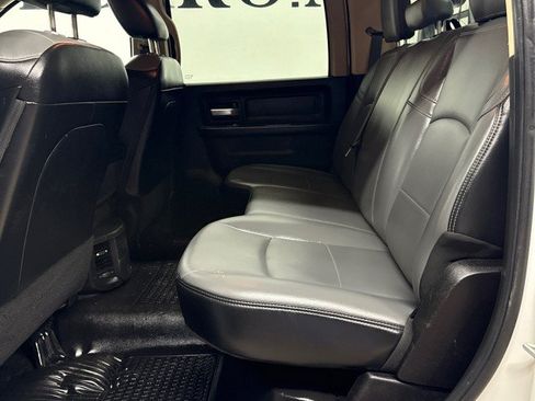 Used 2019 RAM 5500 4x4 Crew Cab image 31