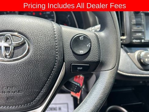 Used 2015 Toyota RAV4 XLE FWD image 9
