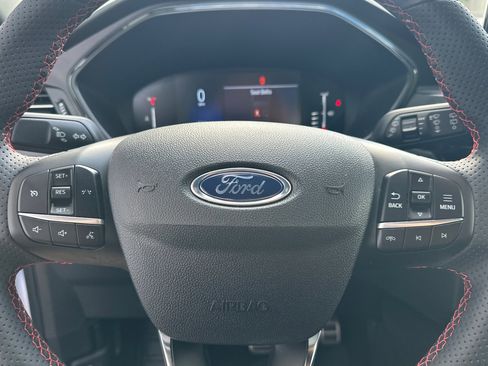 Used 2023 Ford Escape ST-Line w/ Equipment Group 301A image 16