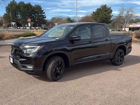 New 2026 Honda Ridgeline Black Edition image 3