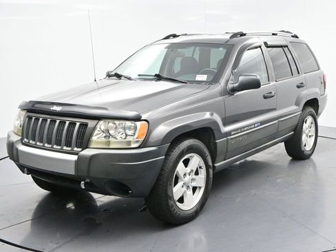 Used 2004 Jeep Grand Cherokee Laredo RWD image 3