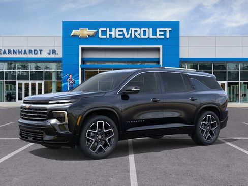 New 2026 Chevrolet Traverse High Country w/ LPO, Floor Liner Package FWD image 3