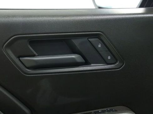 Used 2025 Chevrolet Colorado W/T w/ WT Custom Package image 28