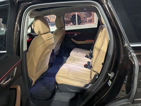 Used 2025 Audi Q7 3.0T Prestige image 23