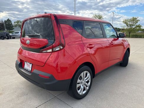Used 2020 Kia Soul LX FWD image 3