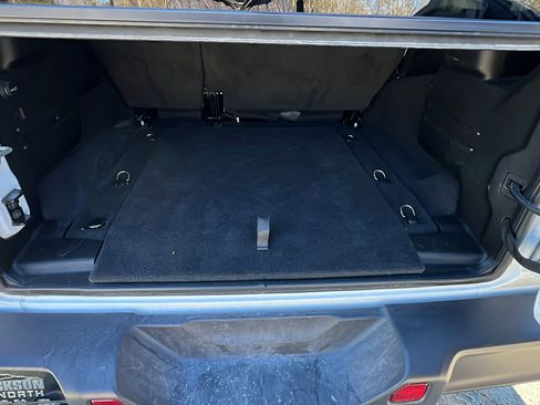 Certified 2025 Jeep Wrangler Sahara image 13