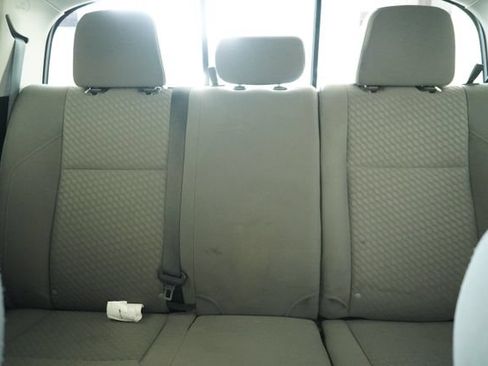 Used 2022 Toyota Tacoma SR5 RWD image 32