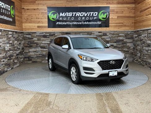 Used 2020 Hyundai Tucson SE w/ Winter Weather Package image 2